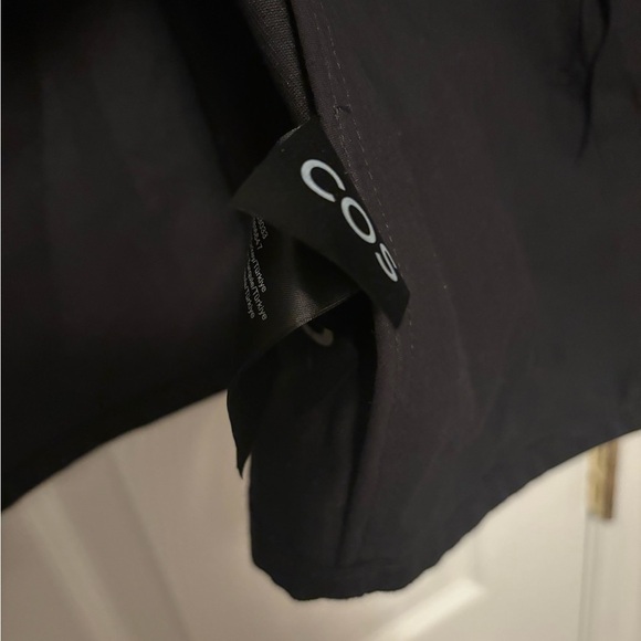 COS Black Jacket - Picture 4 of 12